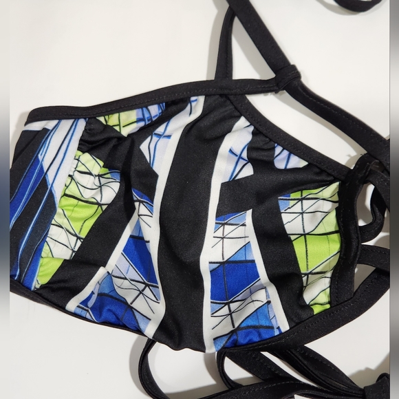 NWT Beach Bunny Architecture Strappy Bikini TOP Size L - Picture 3 of 7